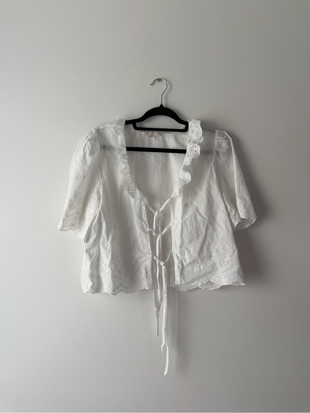 Cotton White Lace-Trim Tie-Front Blouse